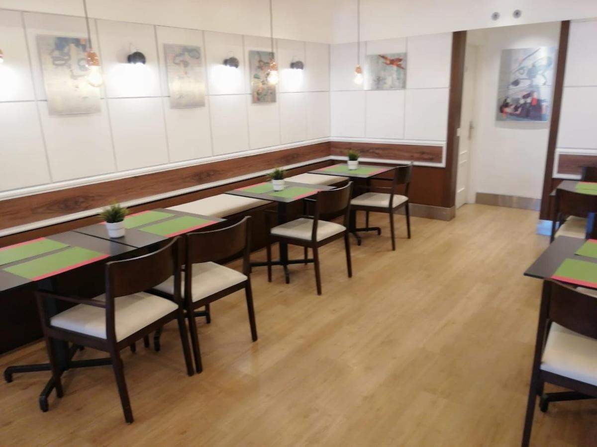 Front Line & Free Parking At Apartamento Fuengirola