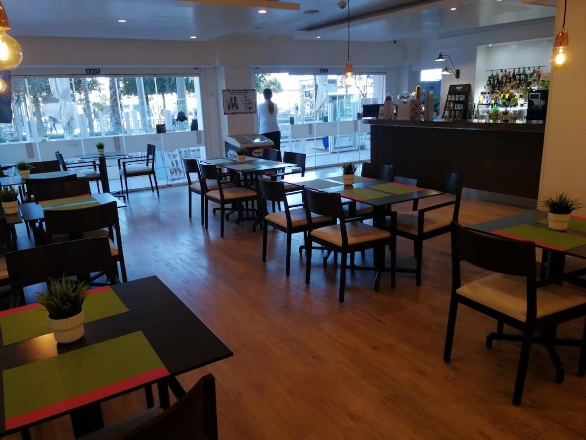 Apartamento Front Line & Free Parking At *