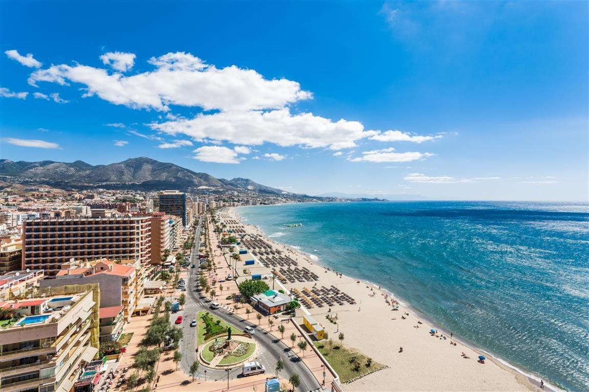 Impresionante Atico En Primera Linea De Playa Fuengirola