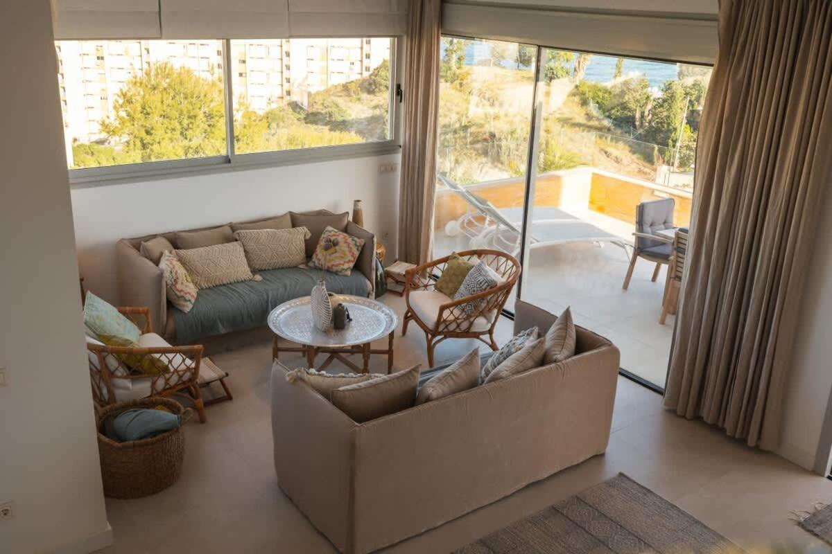 Lovely With Uninterrupted Sea View