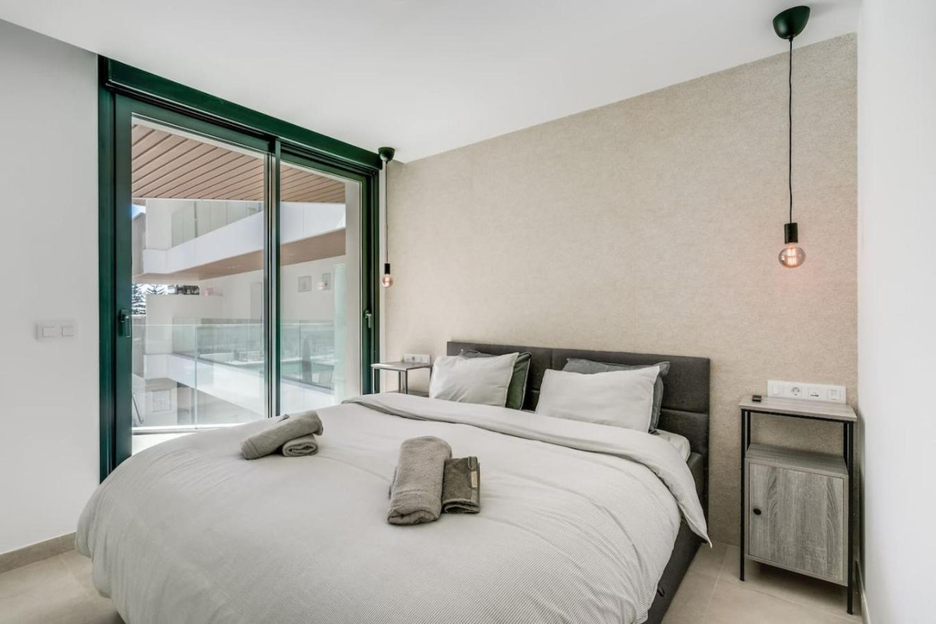 Jade Tower 2br Perfect Location Apartamento