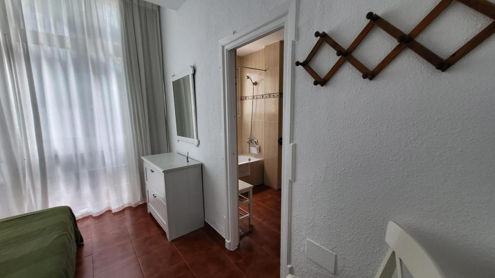 Playa Boliches Appartement *