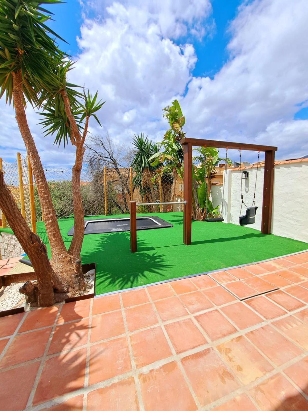 - Mediterranean With Private Pool - Villa Fuengirola