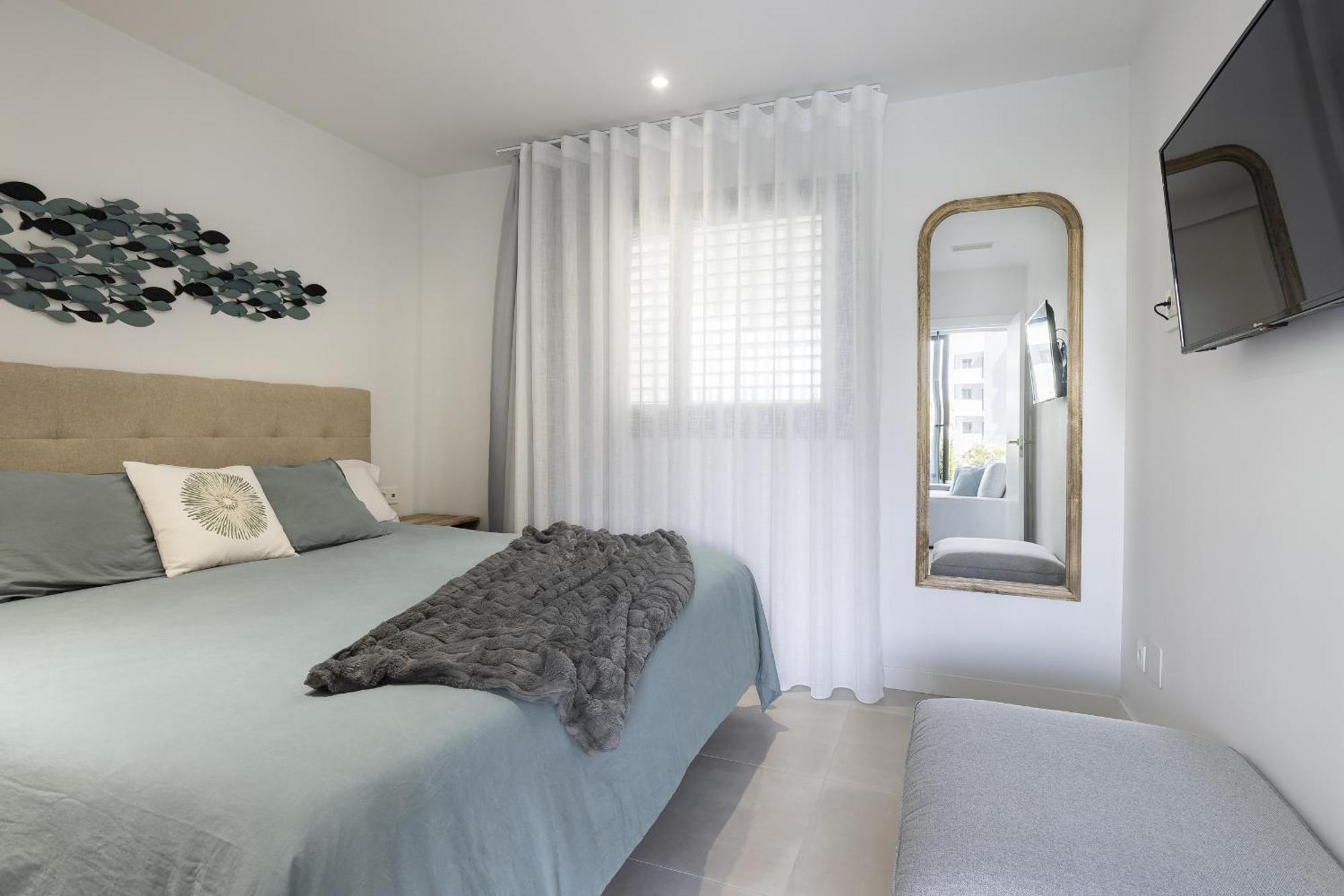 Premium Garden With Private Pool In Higueron Fuengirola