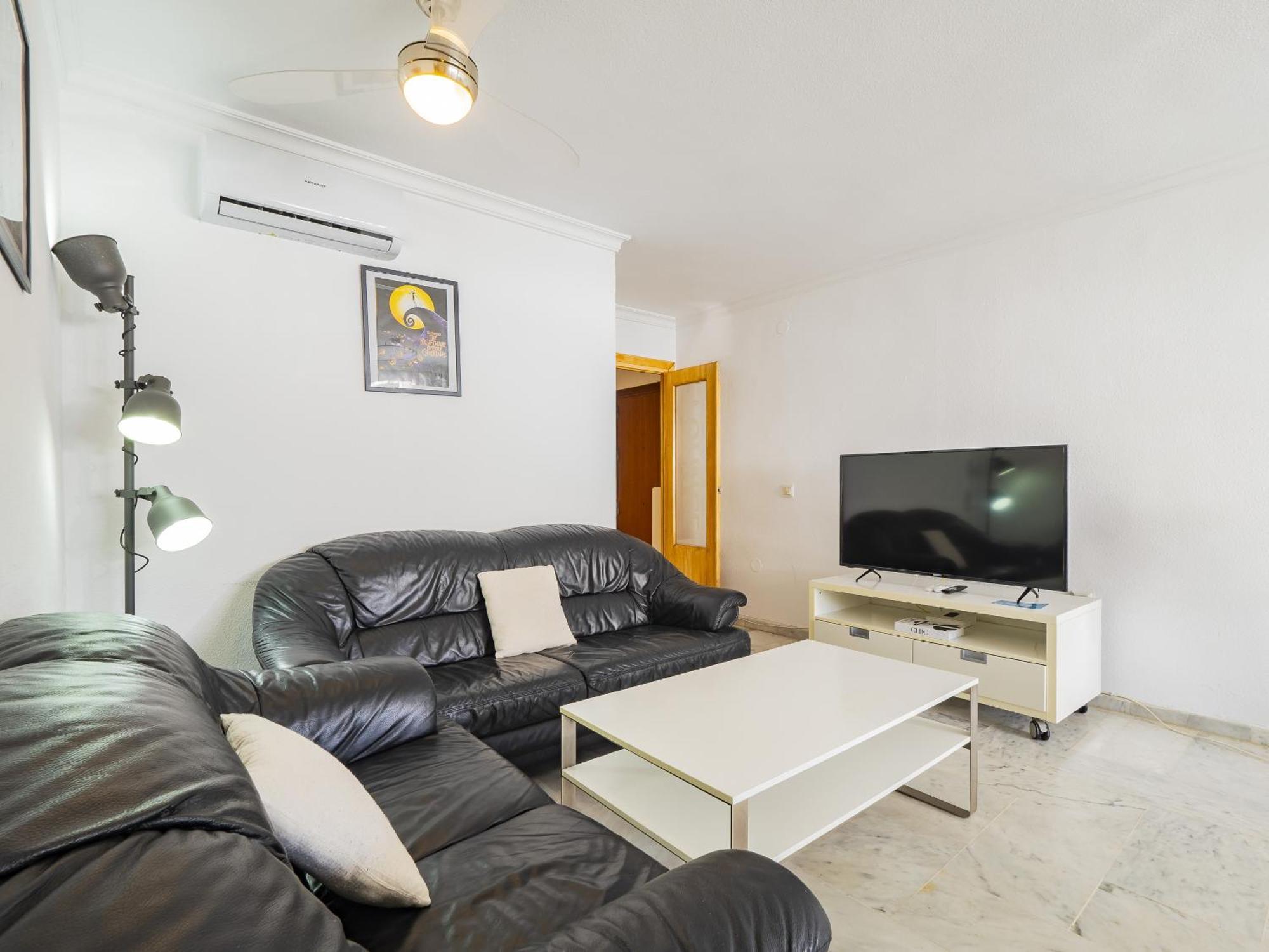 Apartment Cubo's De Lacroix & Pool Fuengirola