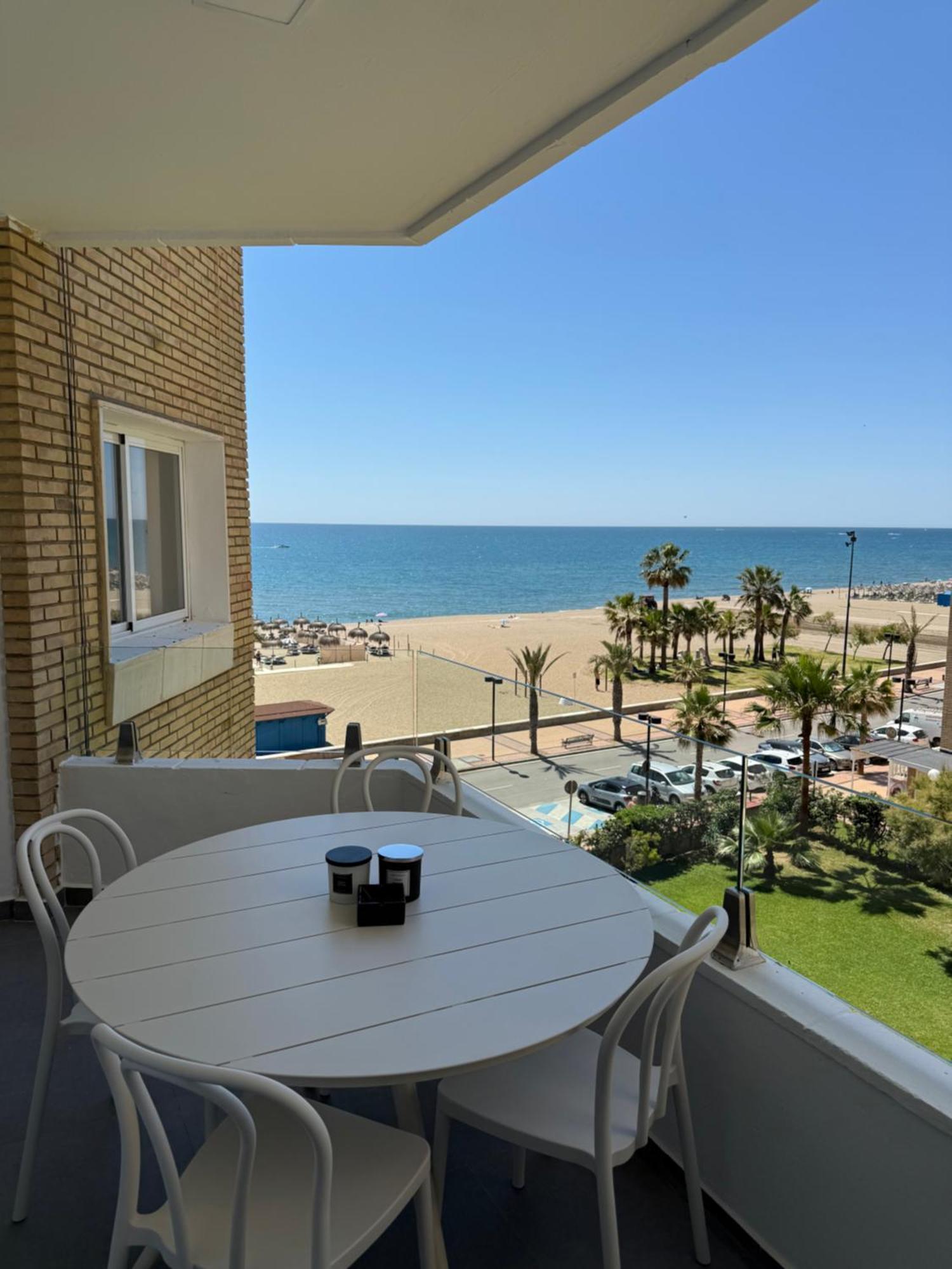 Ronda Iii Apartment *