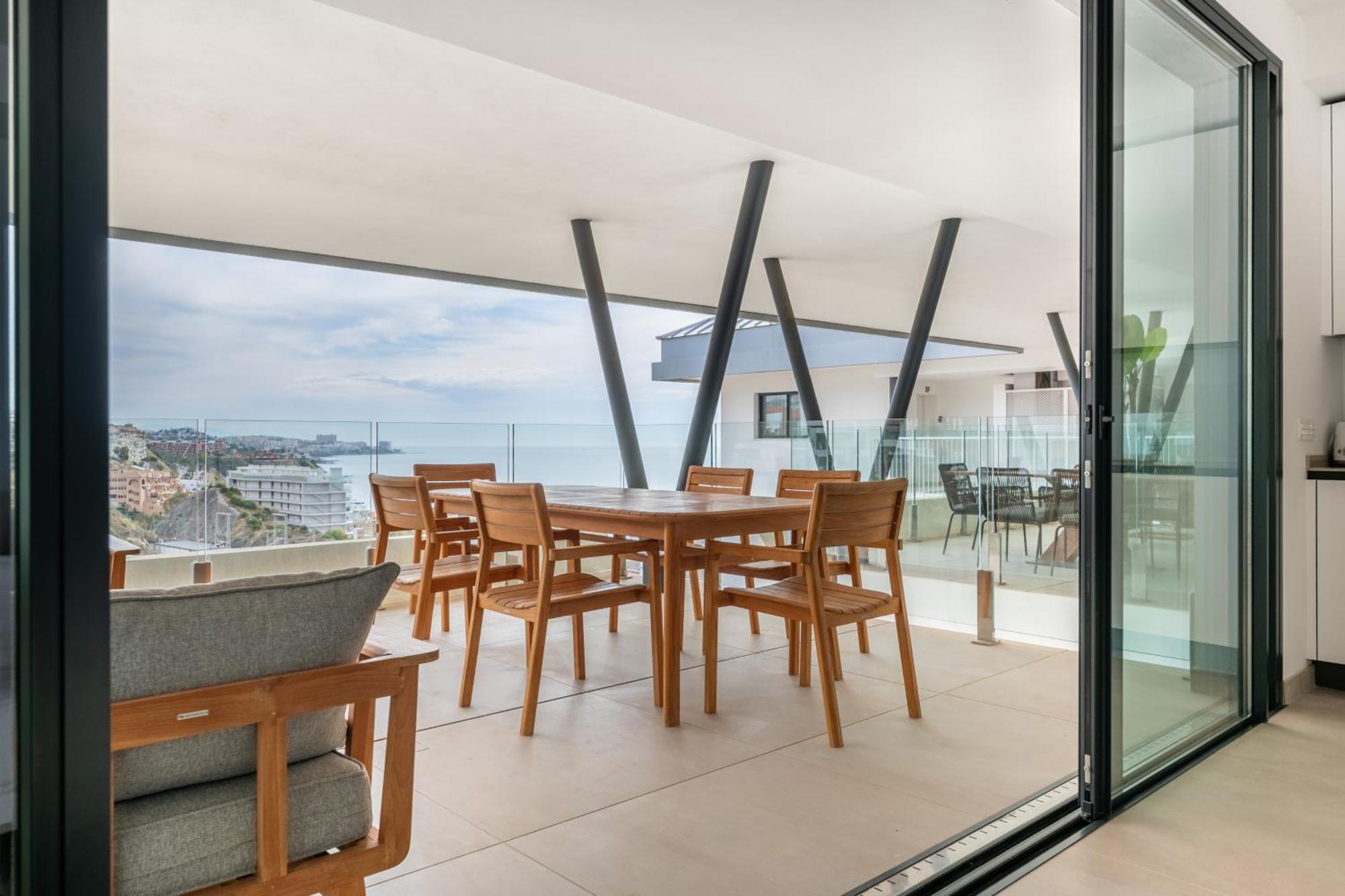 Horizon 3 Bedrooms Penthouse Sea View Fuengirola
