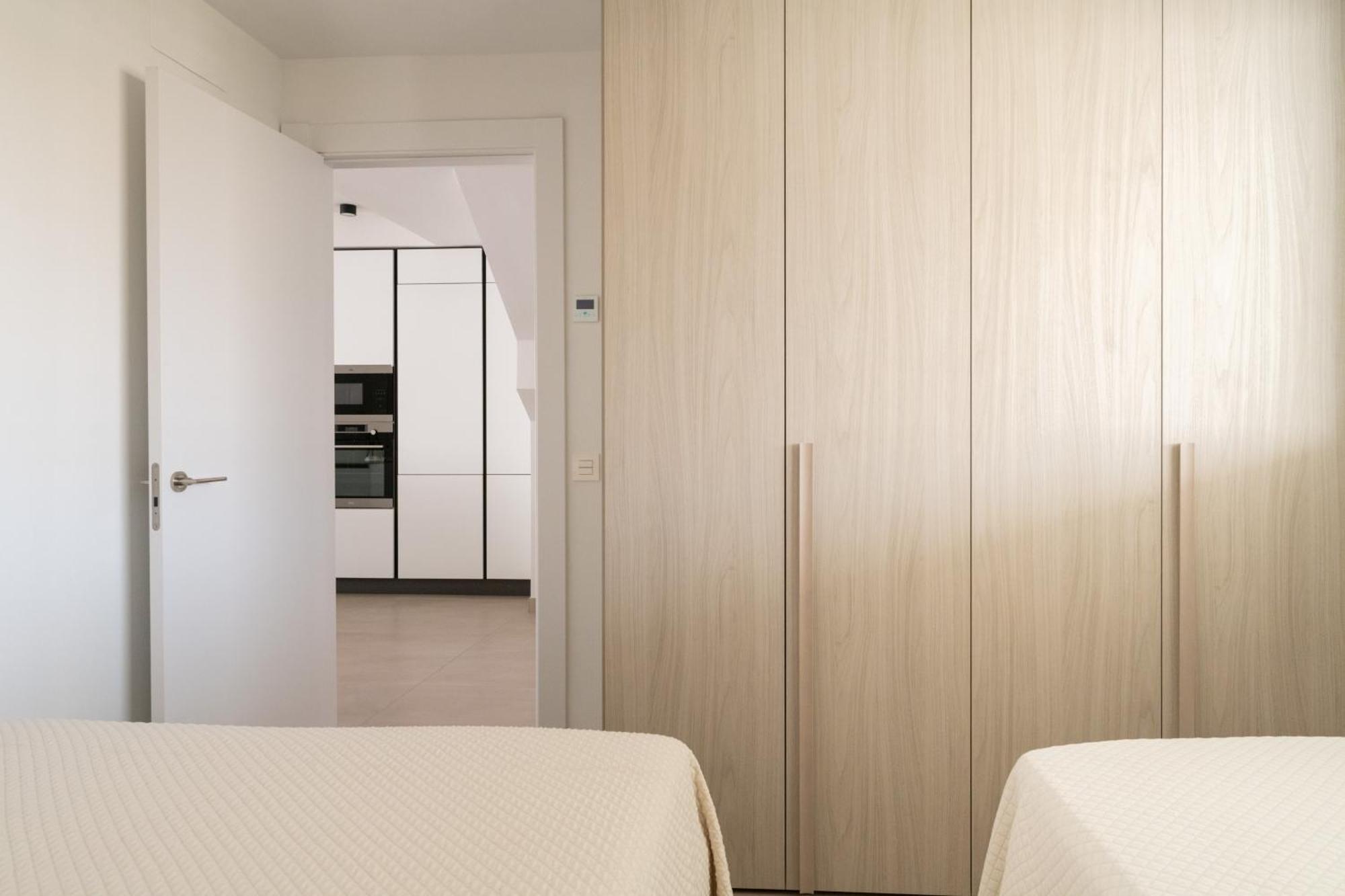 Horizon 3 Bedrooms Penthouse Sea View Apartment *
