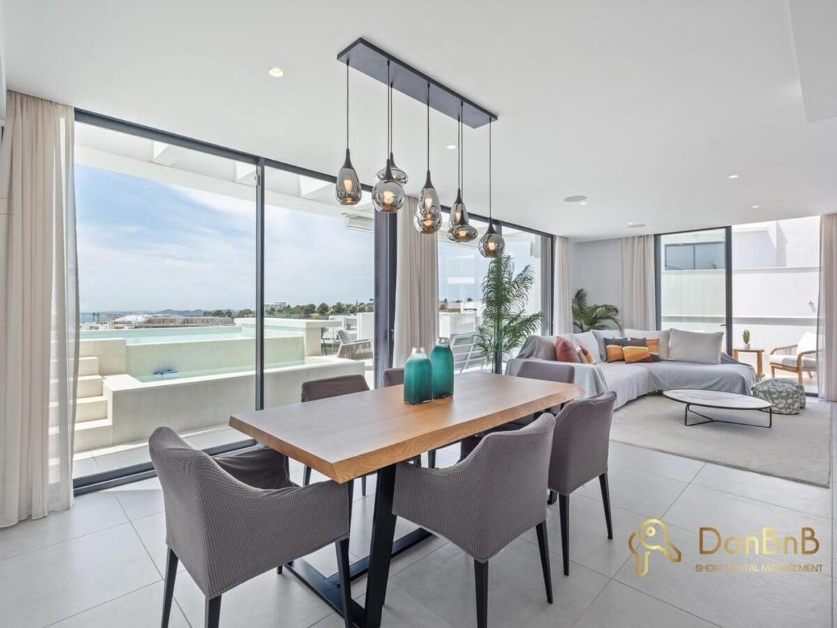Apartment Penthouse With A Private Pool And Sea View In *