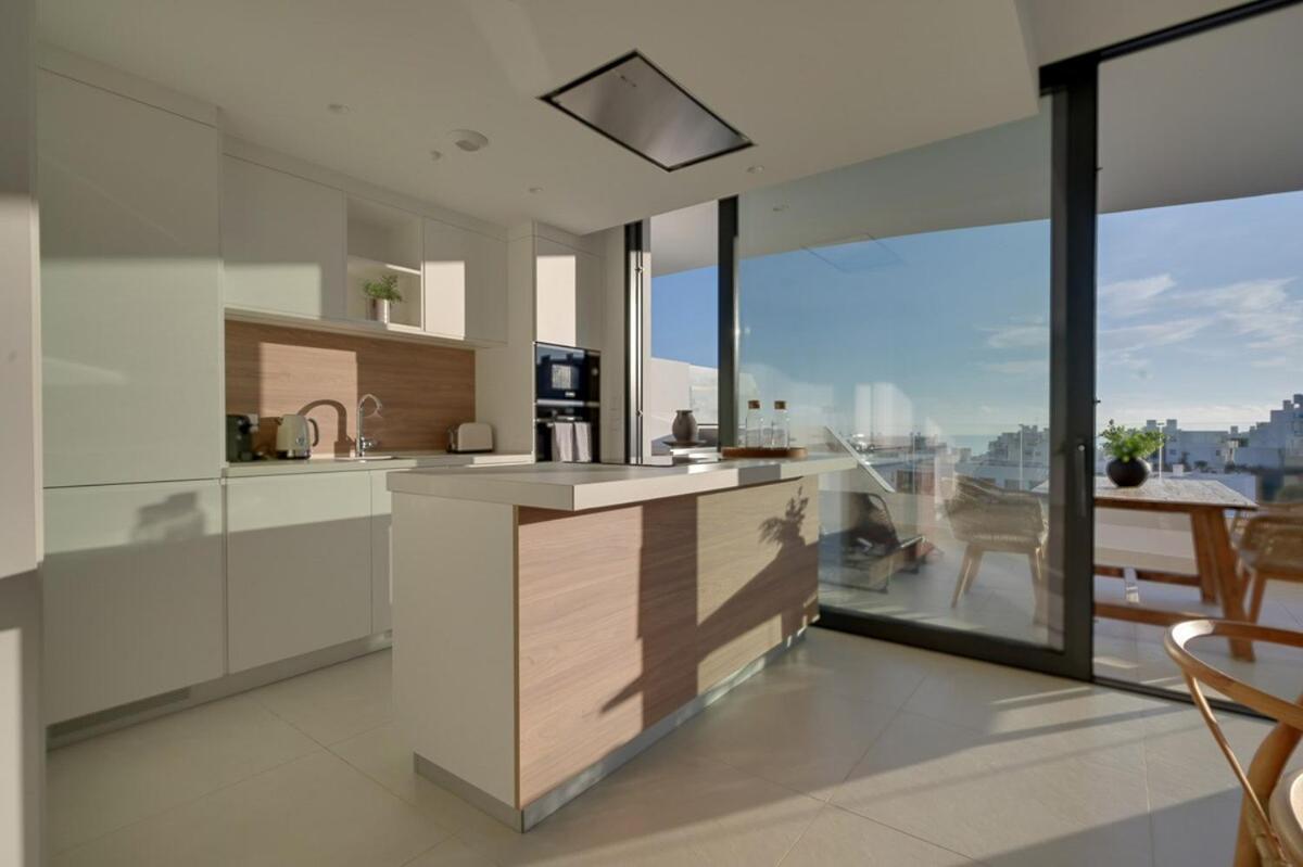 Higueronwest217 Stunning Sea Views 2 Pools Apartment