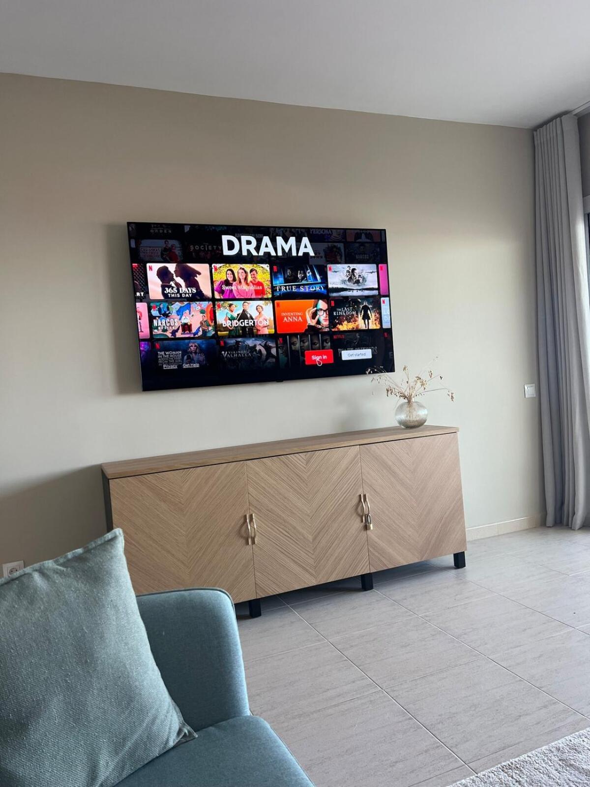 Newly Renovated & Appartement *