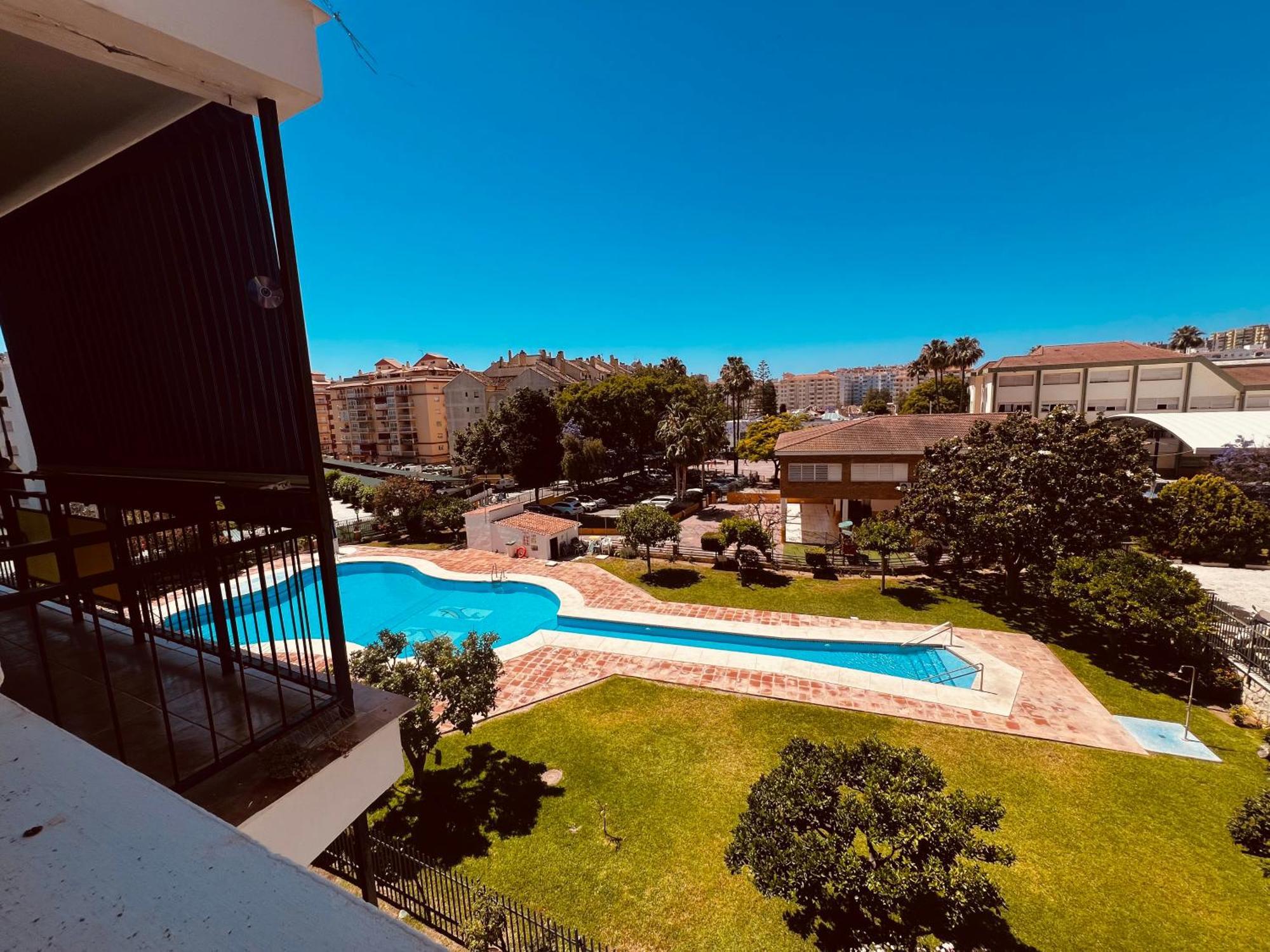 Apartment Boliches, Pax6, Wifi And Pool Fuengirola