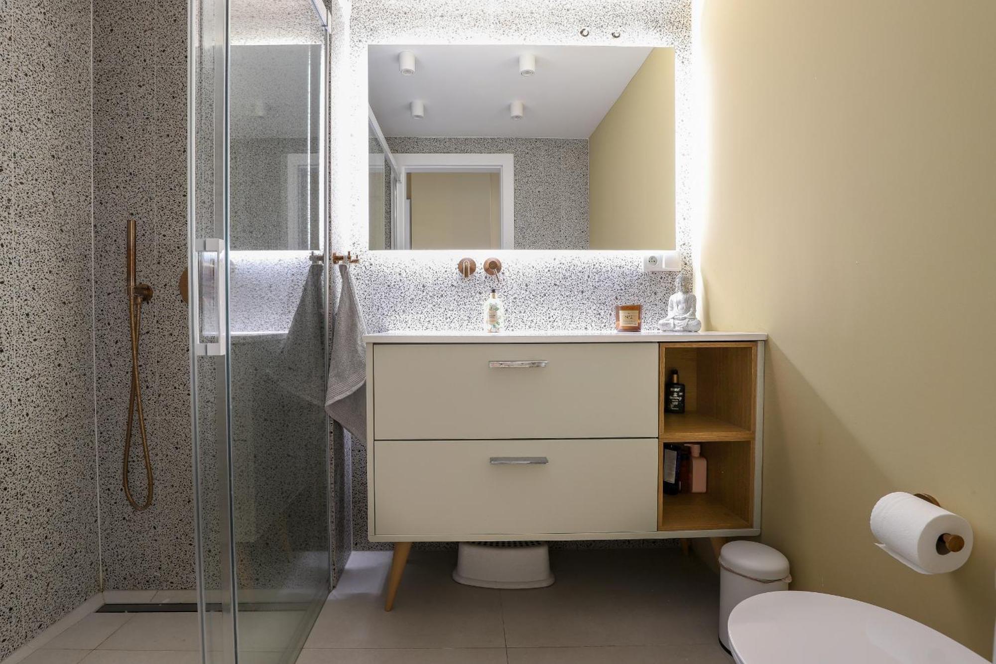 Prime Location Frontline Dona Sofia * Fuengirola