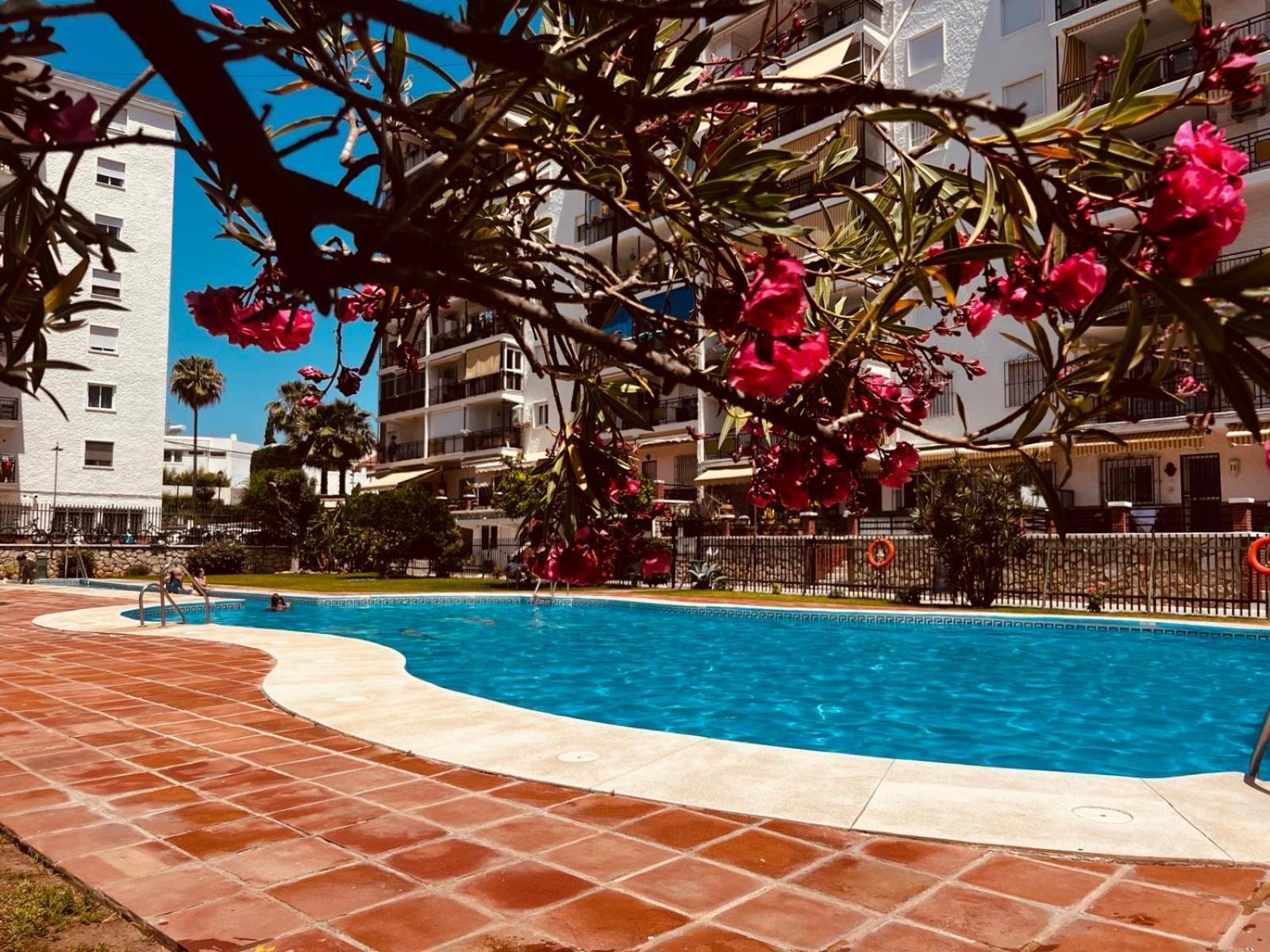 Boliches, Pax6, Wifi And Pool Fuengirola