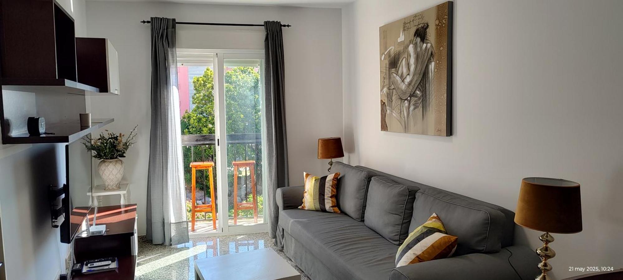 El Colibri Apartment *