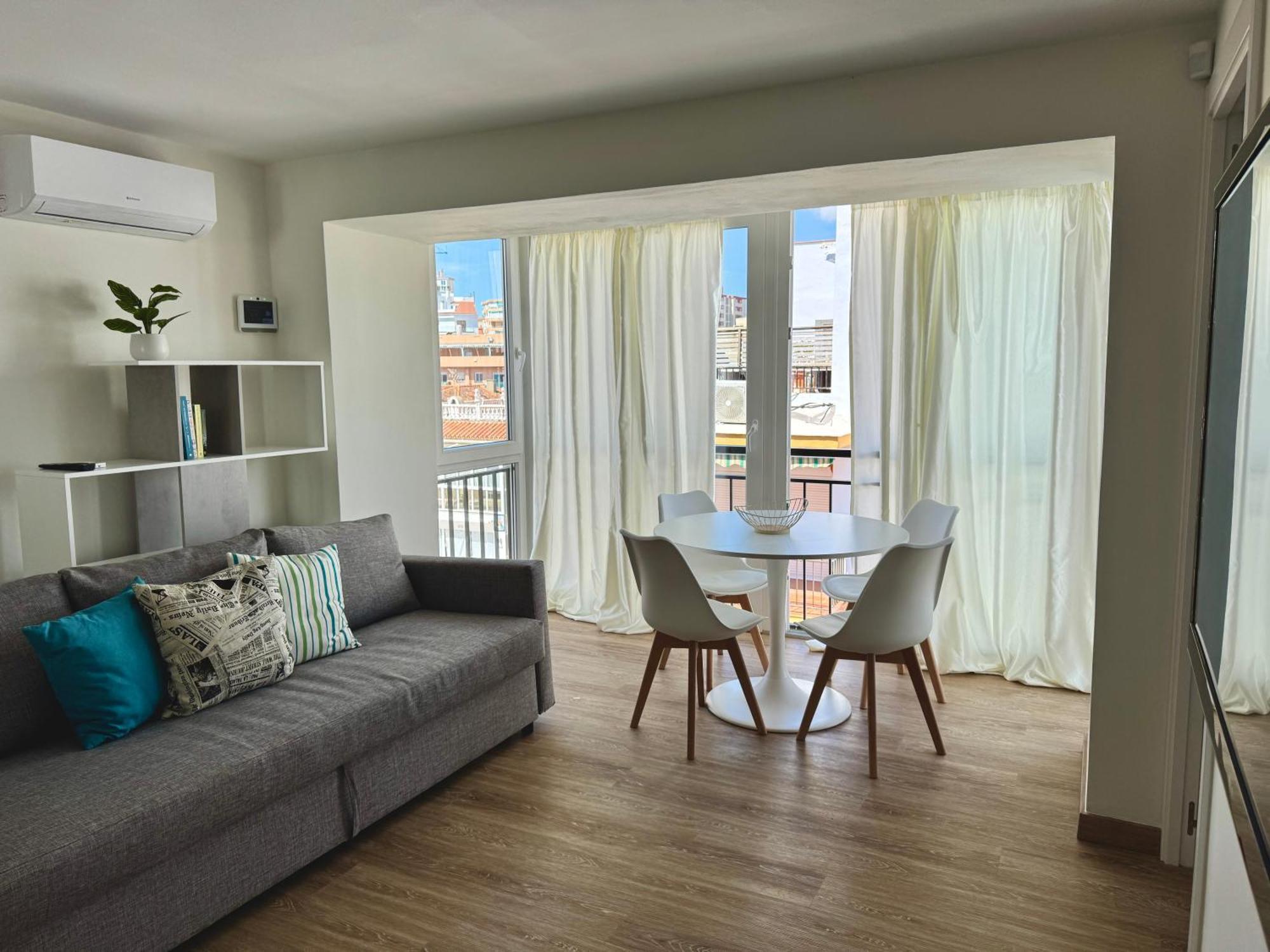 Huoneisto Beach Apartment Fuengirola