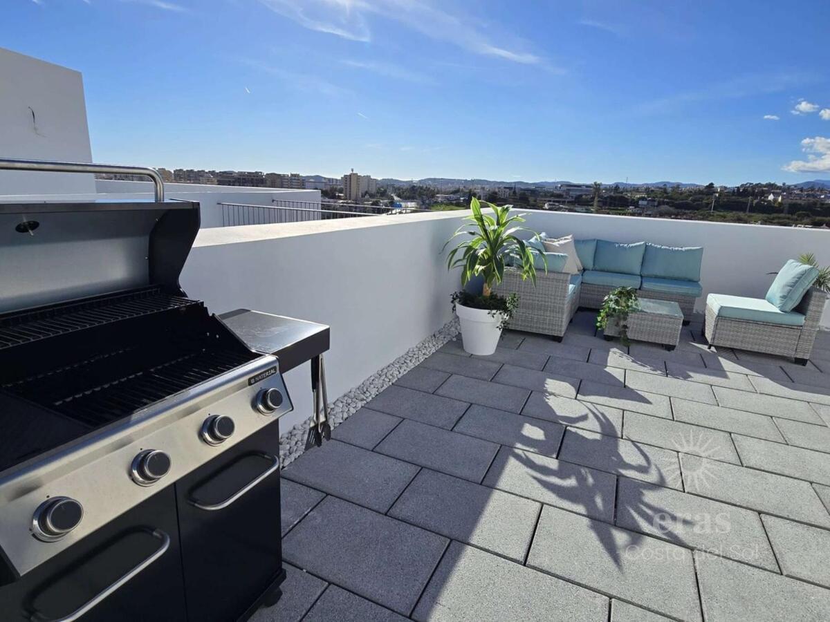 Elegant Duplex Penthouse Near The A116