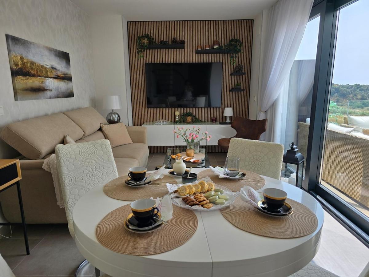 Apartment Elegant Duplex Penthouse Near The A116 Fuengirola