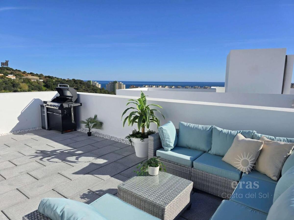 Apartment Elegant Duplex Penthouse Near The A116 *