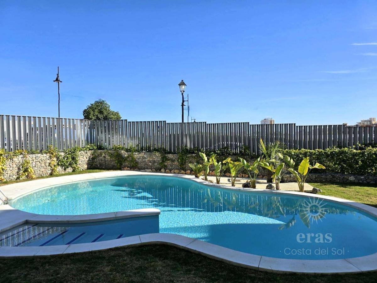 Elegant Duplex Penthouse Near The A116 *