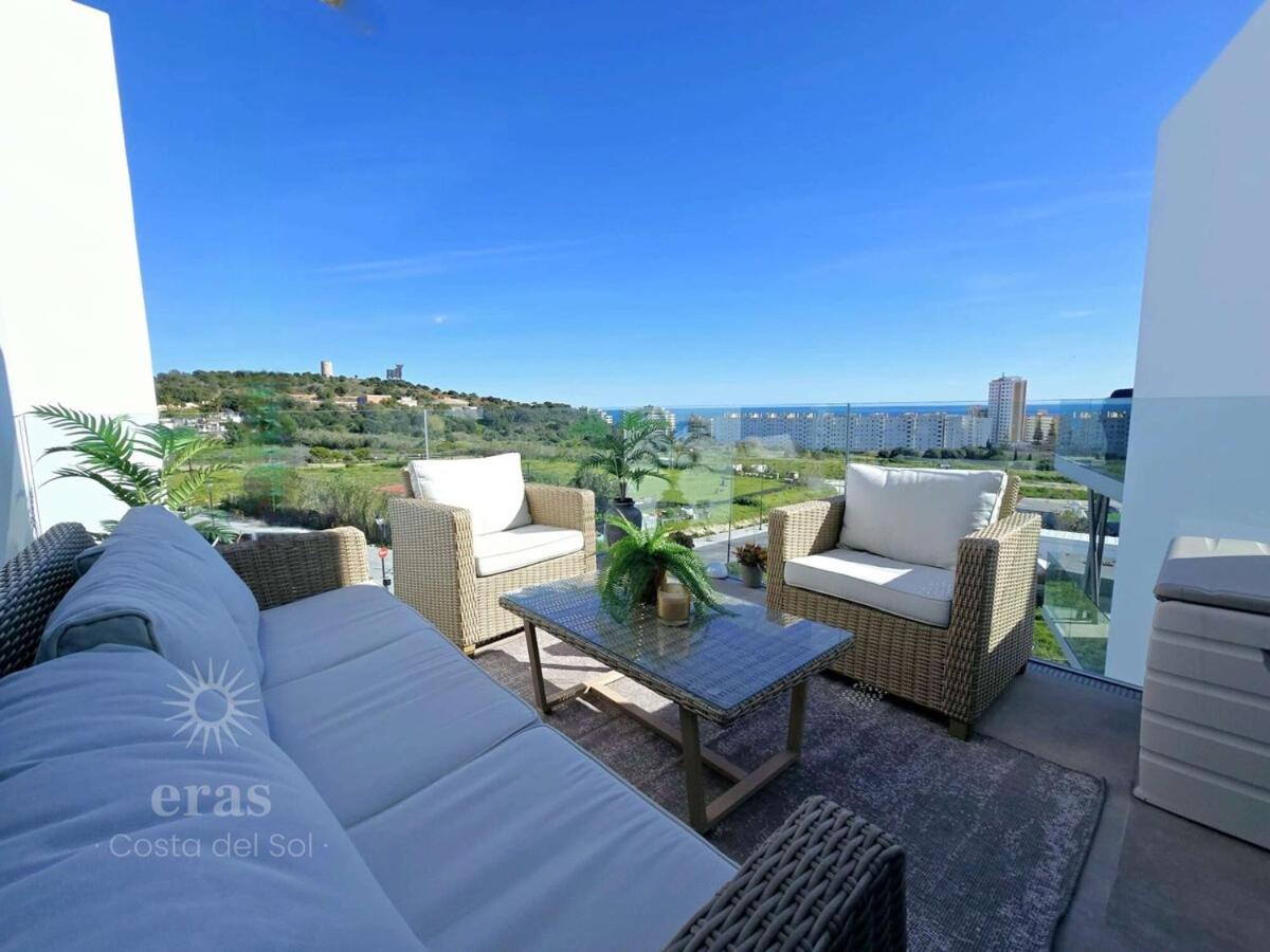 Apartment Elegant Duplex Penthouse Near The A116 *