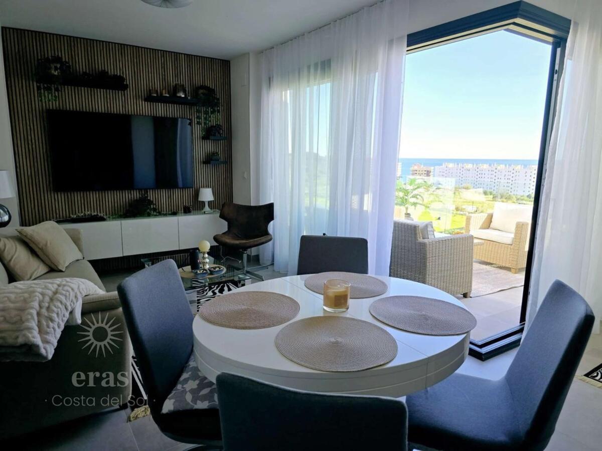 Elegant Duplex Penthouse Near The A116 Apartment *