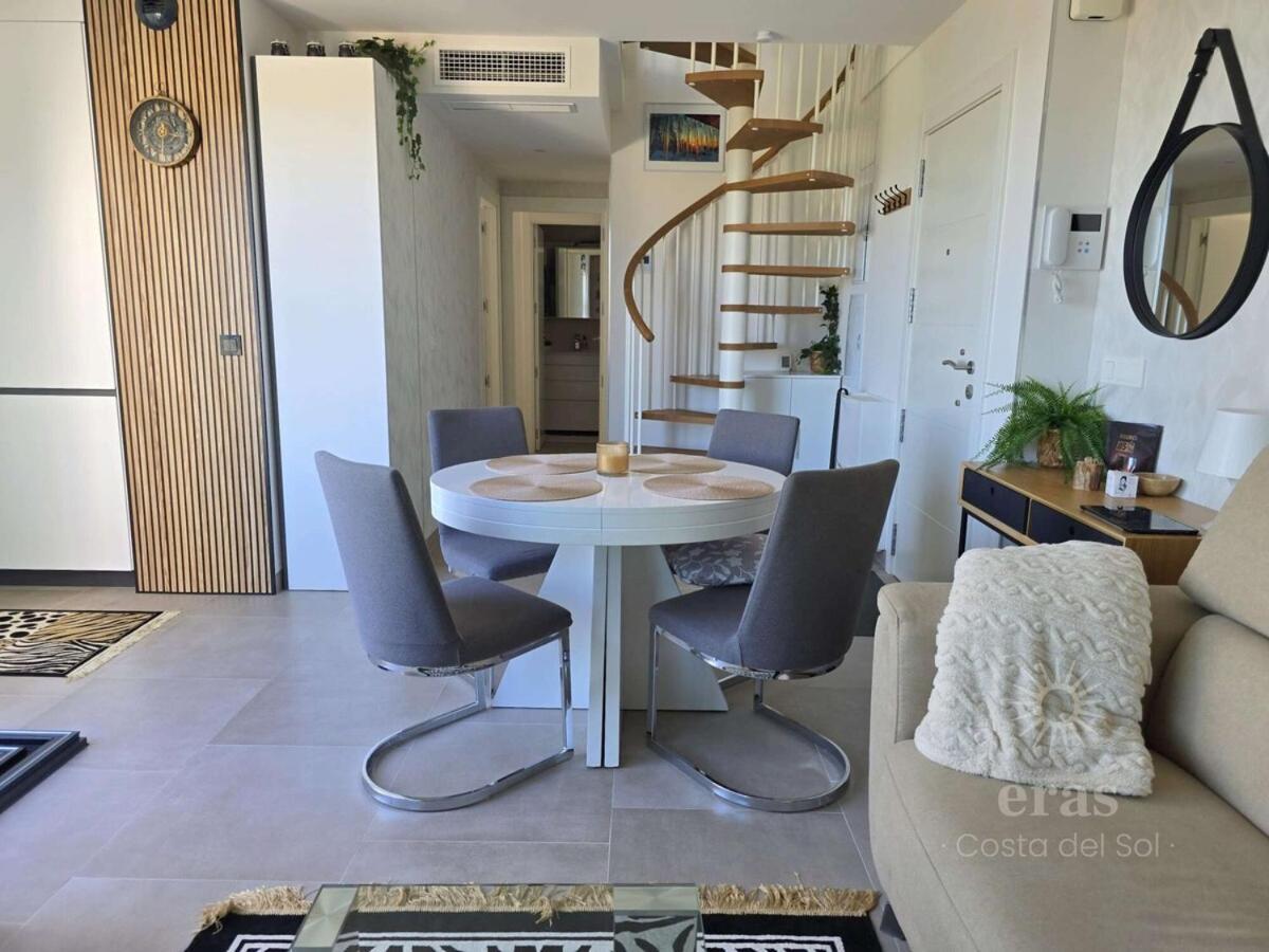 Elegant Duplex Penthouse Near The A116 * Fuengirola