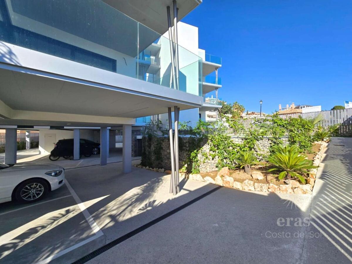 Apartment Elegant Duplex Penthouse Near The A116 Fuengirola