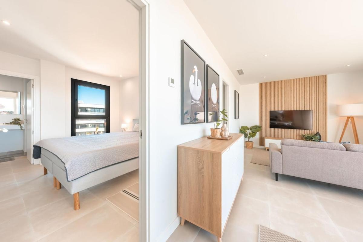 Higueron West Collection- The Sunset Lounge By Hwpc Fuengirola
