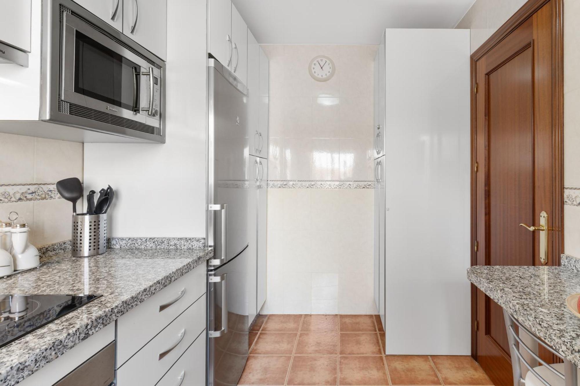 Floor Park Apartment *