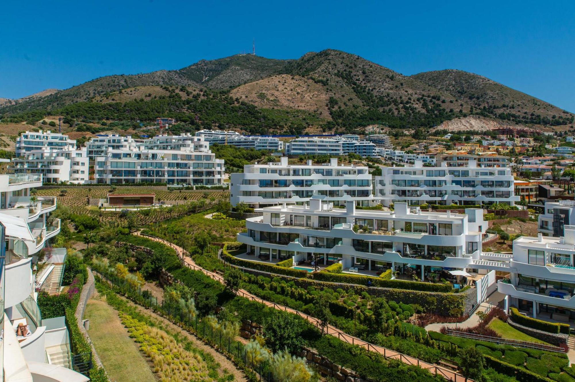 Apartment Luxury Atico Higueron West 4431 *