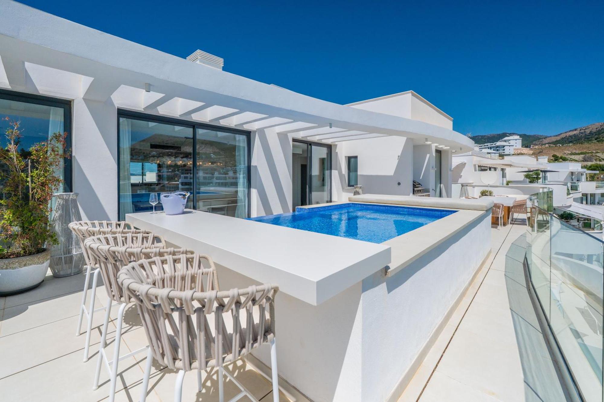 Luxury Atico Higueron West 4431 Apartment *