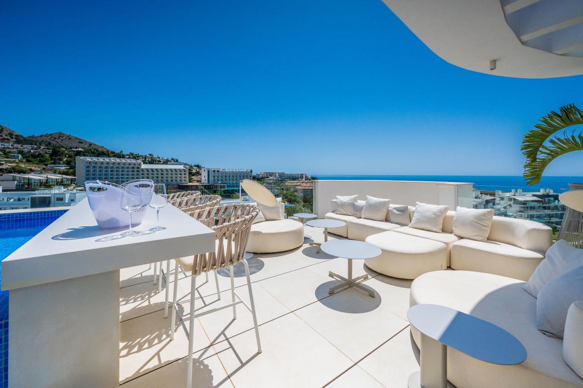 Luxury Atico Higueron West 4431 Apartment