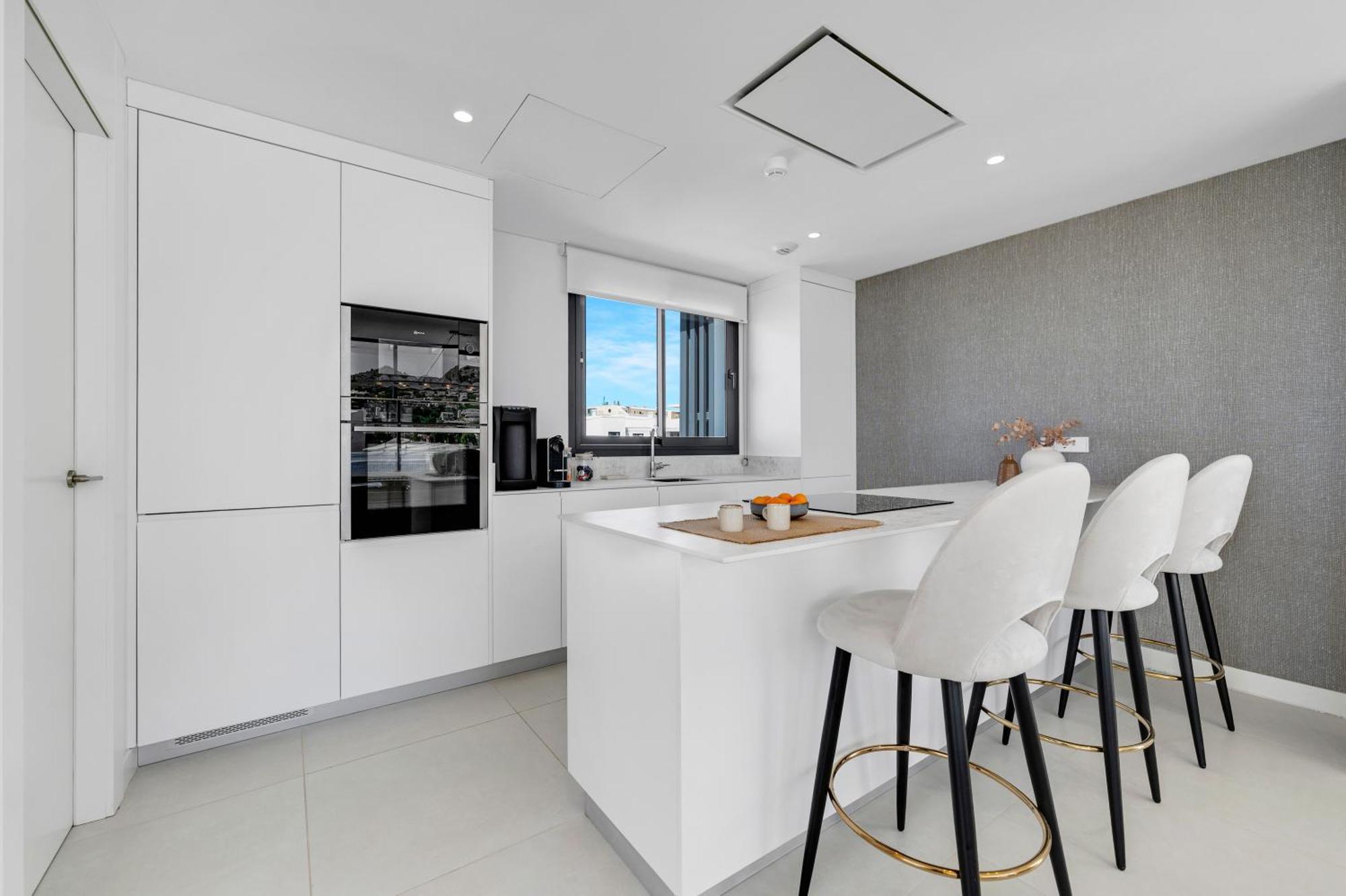 Apartment Luxury Atico Higueron West 4431