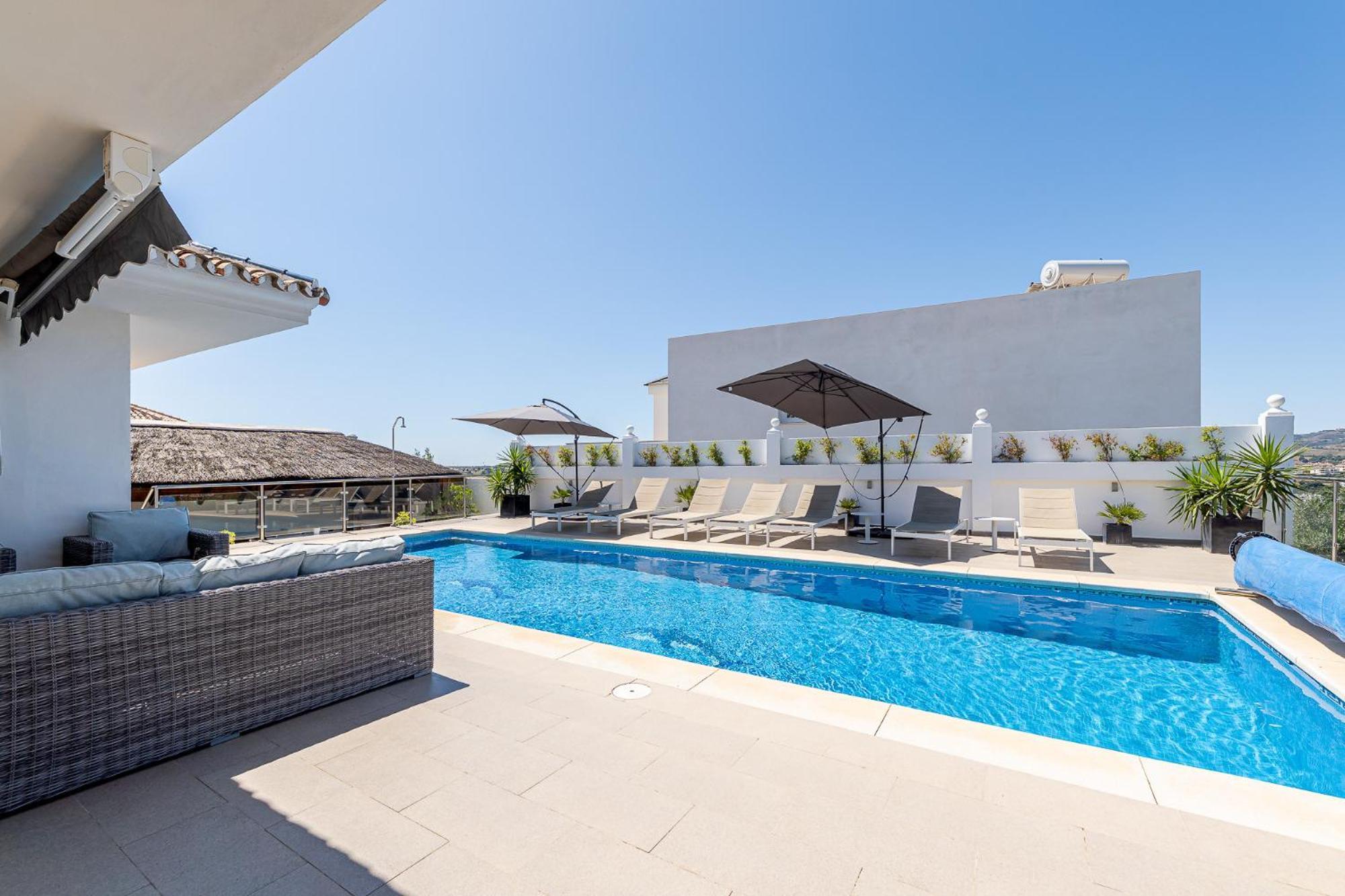 Stunning 6 Bed Private Pool Mijas Gol Villa *