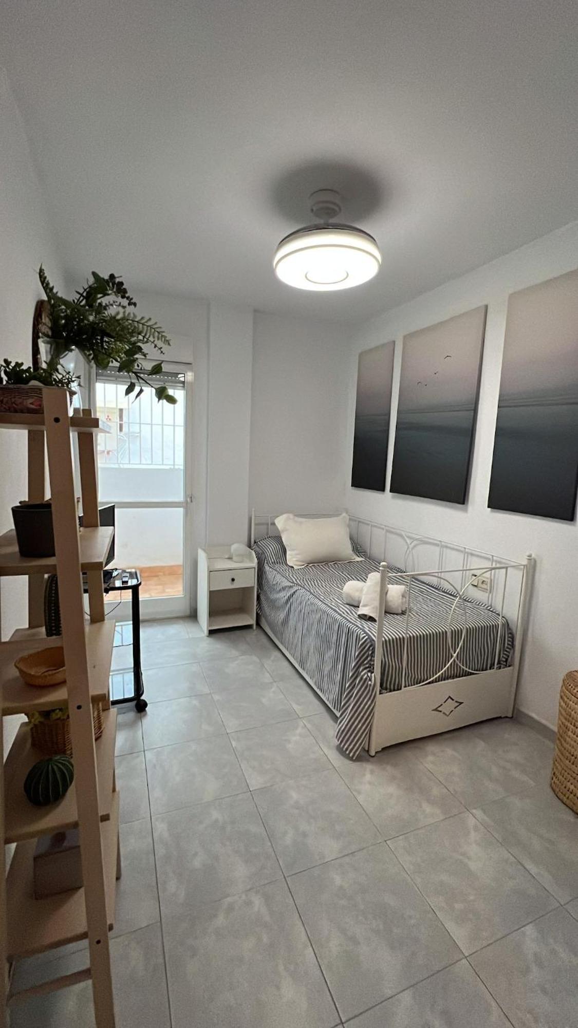 Center Apartment *