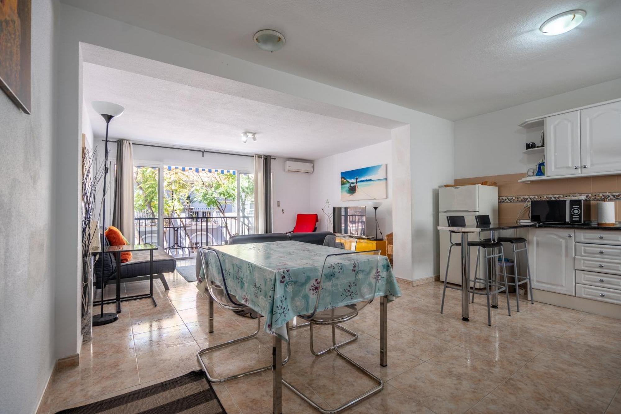 50m From Boliches In Apartamento Fuengirola