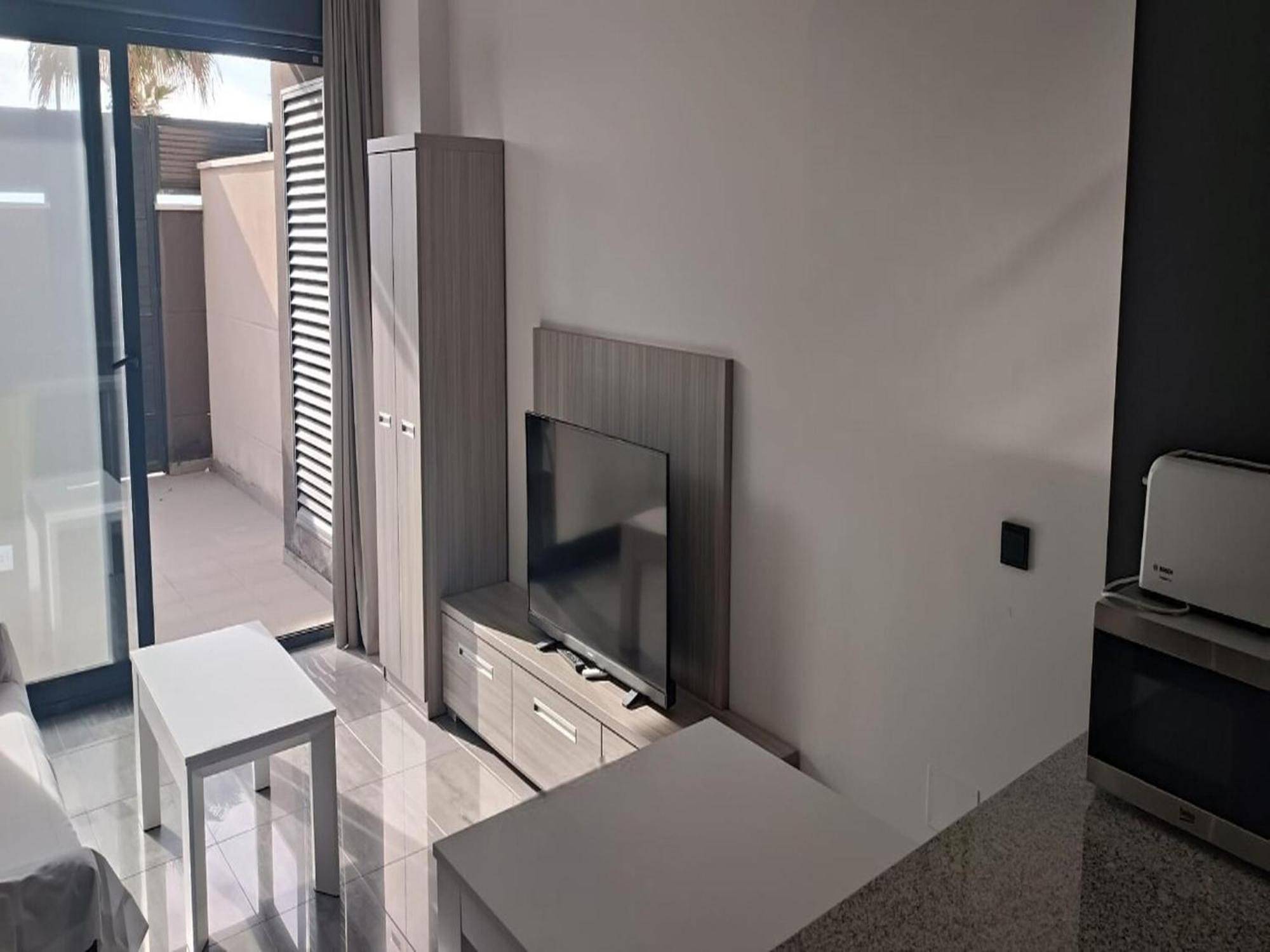 Inviting In With Shared Pool Apartment Fuengirola
