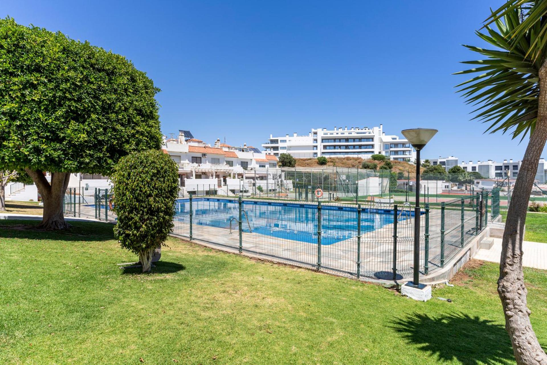 Apartment Miramar Townhouse In By Costarentals - Ref 62