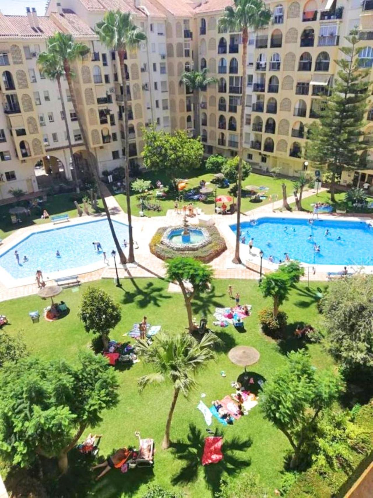 Camelias Beach, Boliches Andra *