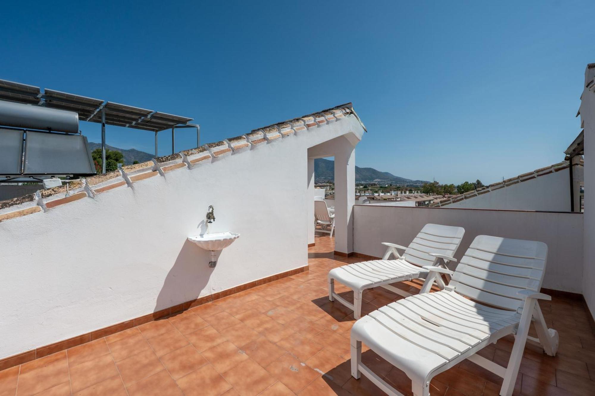 Sunny With Pool & Private Terrace * Fuengirola