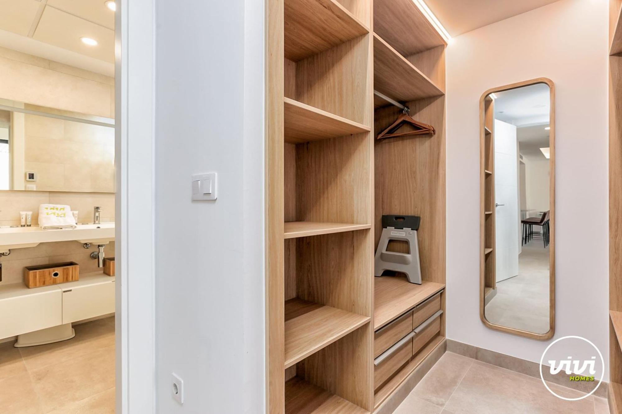Vivi Homes - Amber