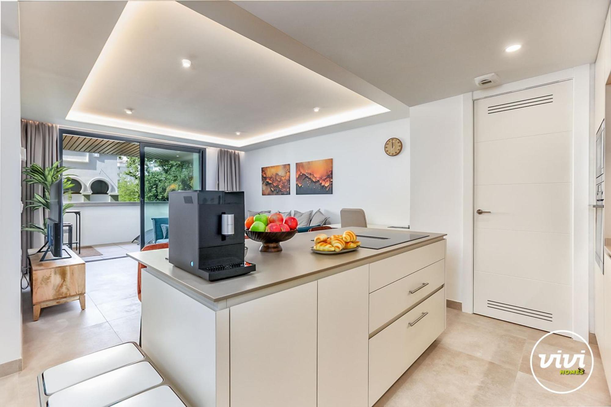 Vivi Homes - Amber