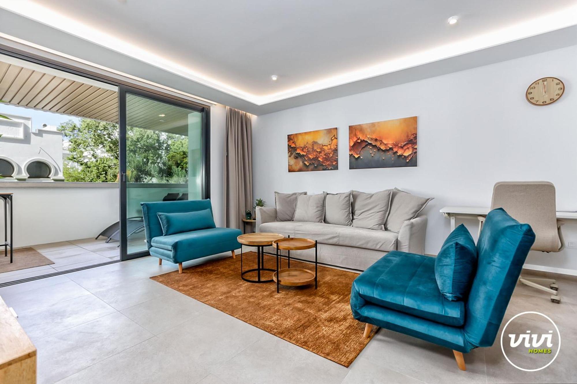 Vivi Homes - Amber