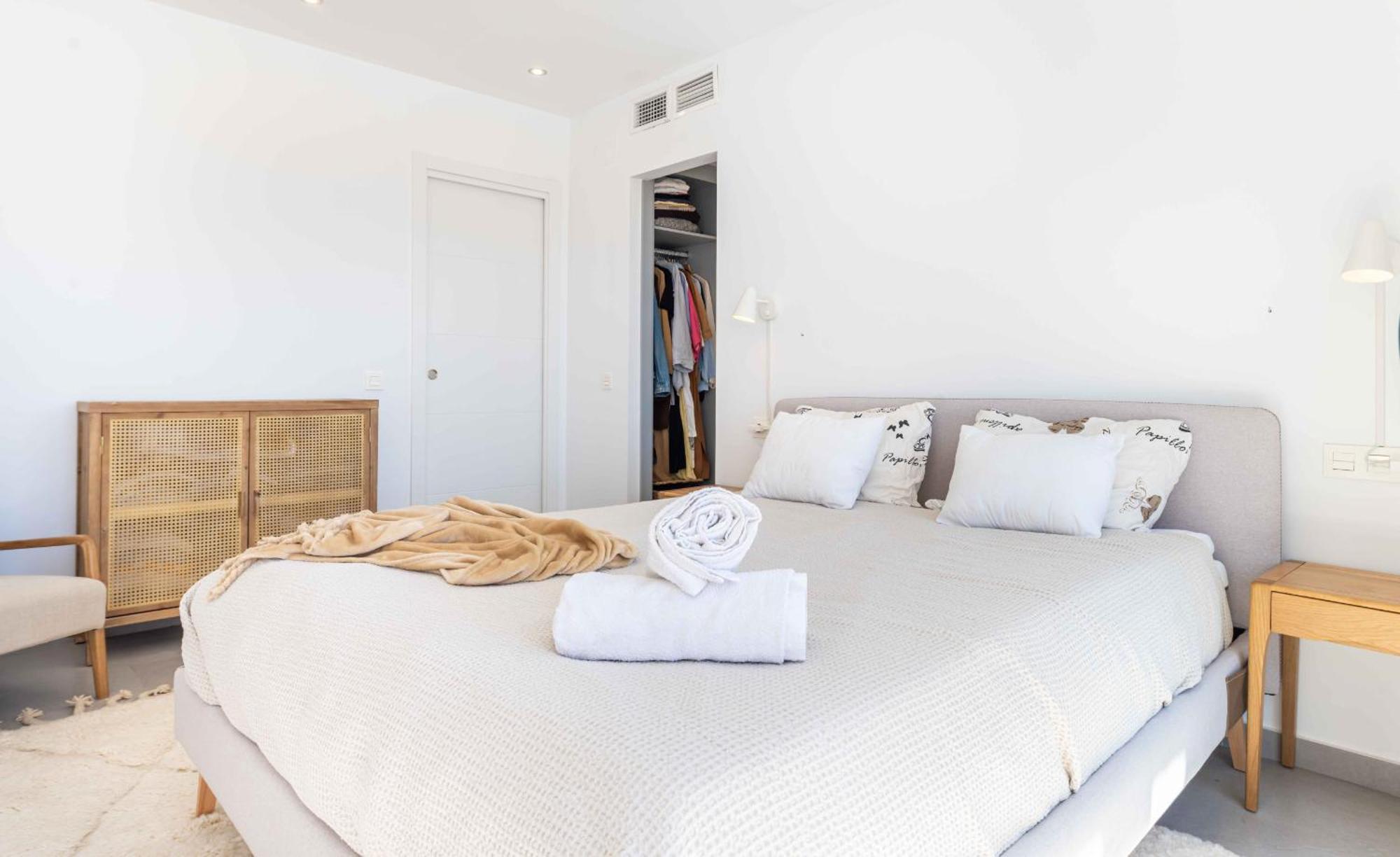 Сasa de vacaciones Modern Newbuild Townhouse With Quality Furniture Fuengirola