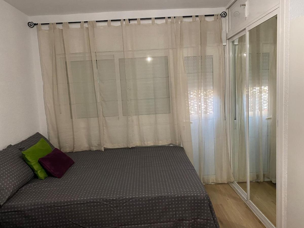 Estudio En Centro Huoneisto *