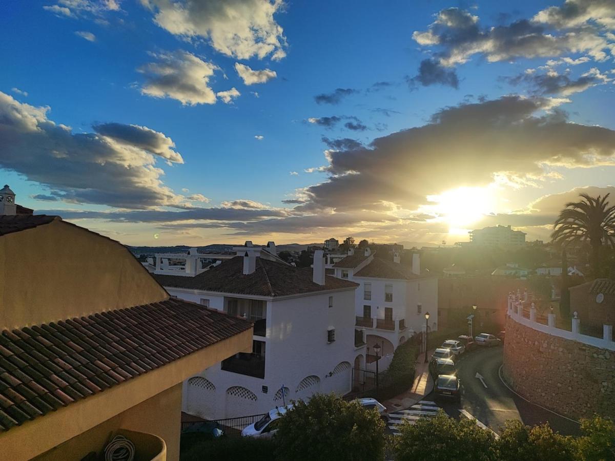 Pet Friendly Beautiful Flat With View, 3 Pools