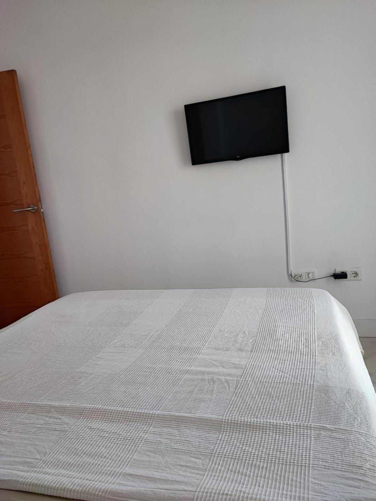 Apartment Pet Friendly Beautiful Flat With View, 3 Pools