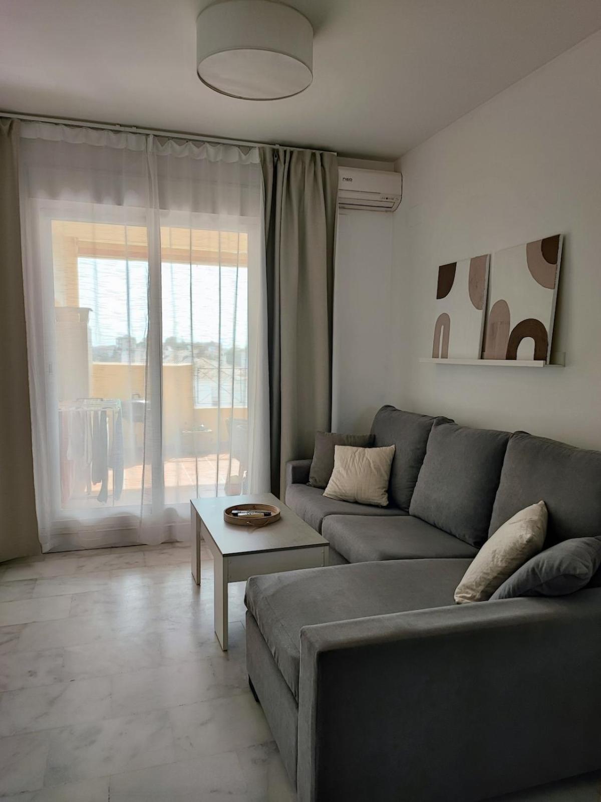 Apartment Pet Friendly Beautiful Flat With View, 3 Pools Fuengirola