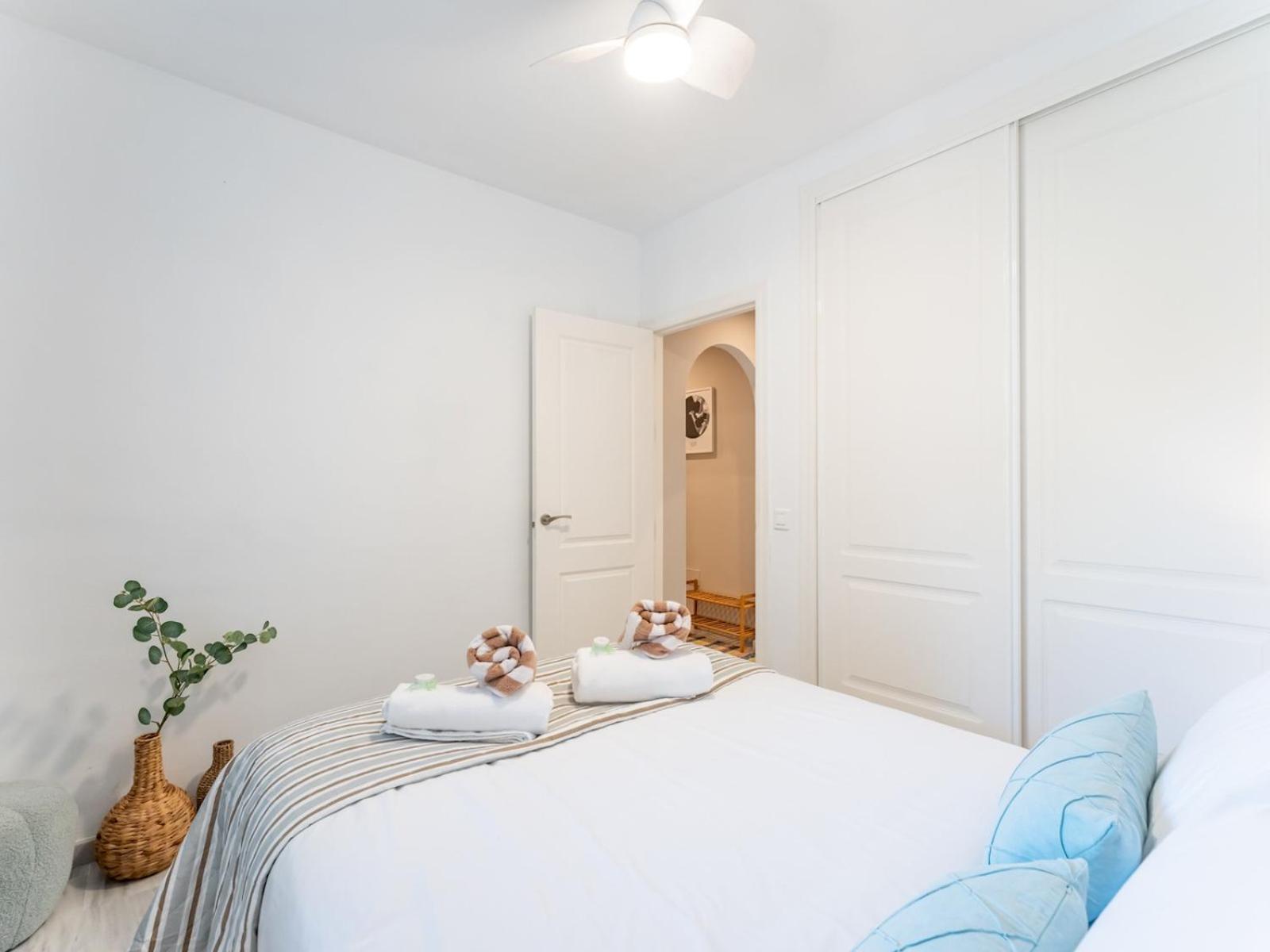 Apartment Pass The Keys Stylish 3 Bed Flat In Pacos *